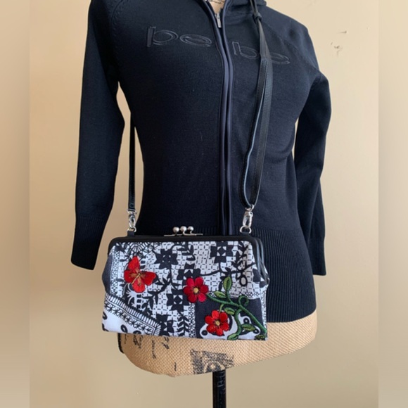 Brighton Handbags - BRIGHTON Vintage black/white Embroidered floral crossbody bag VGUC++